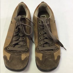 Sketchers hiking boots suede size 9 lace up sports